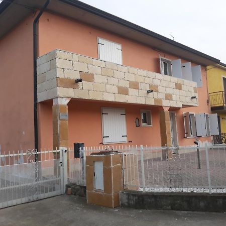 Le Tre Stelle Bed & Breakfast Ronco all'Adige Exterior photo