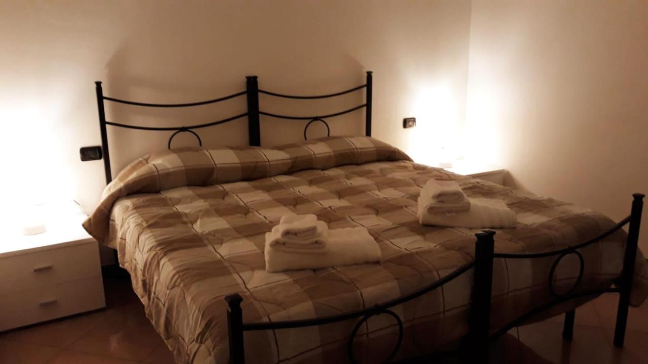 Le Tre Stelle Bed & Breakfast Ronco all'Adige Exterior photo